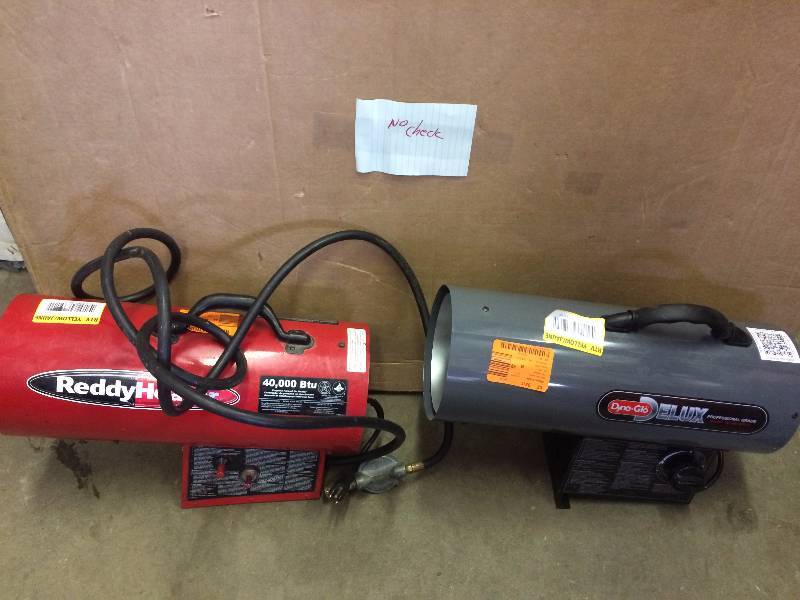 lot 33 image: Lot of 2 Heaters Not tested