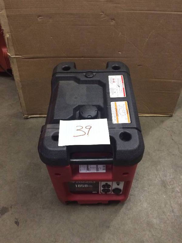 lot 39 image: Husky 1850 Portable Gas Generator Used tested works
