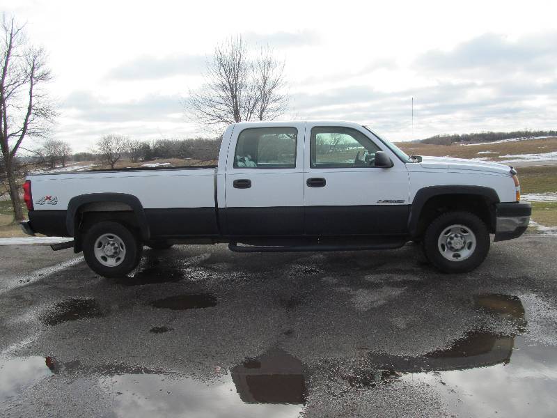 2006 Chevrolet 2500 HD Cew Cab 4x4