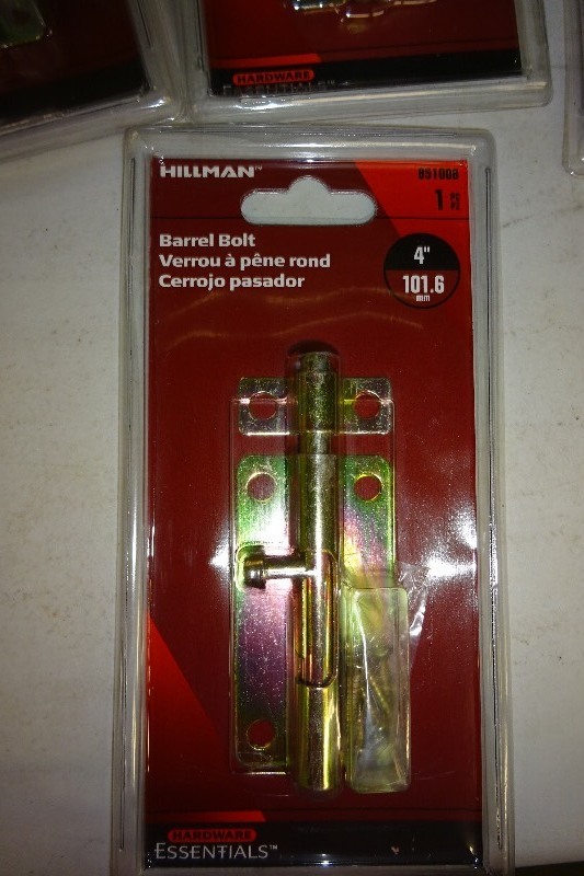 lot 67 image: 7 - 4 Barrel Bolts