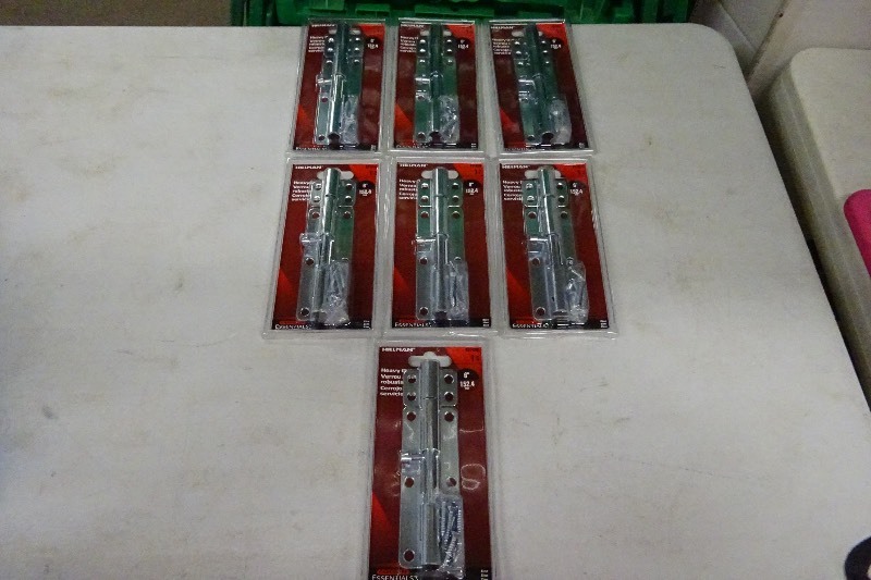 lot 69 image: 7 - 6 Heavy duty Barrel Bolts