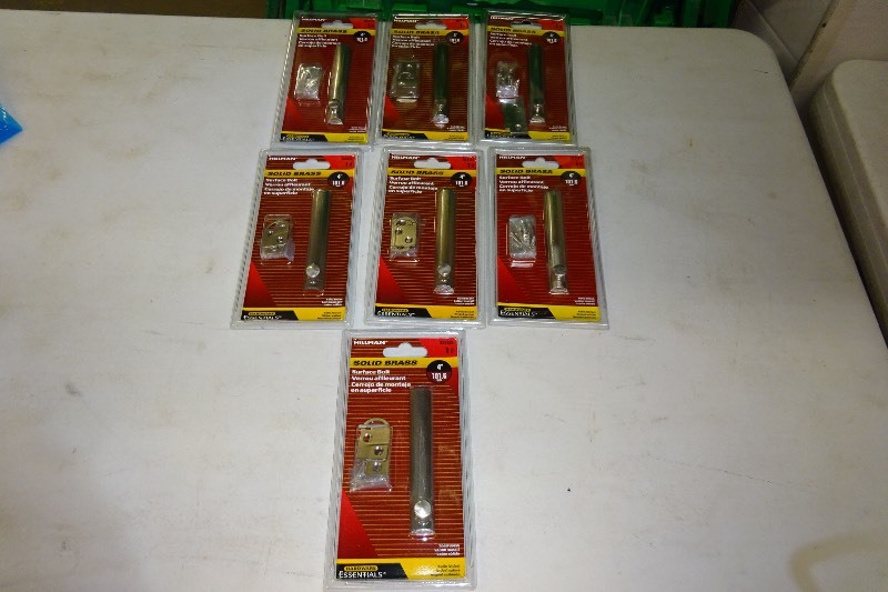 lot 116 image: 7 - 4 surface bolts