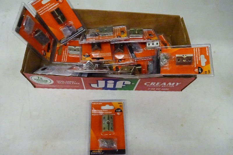 lot 11 image: Approx. 16 packages Hillman 1 12