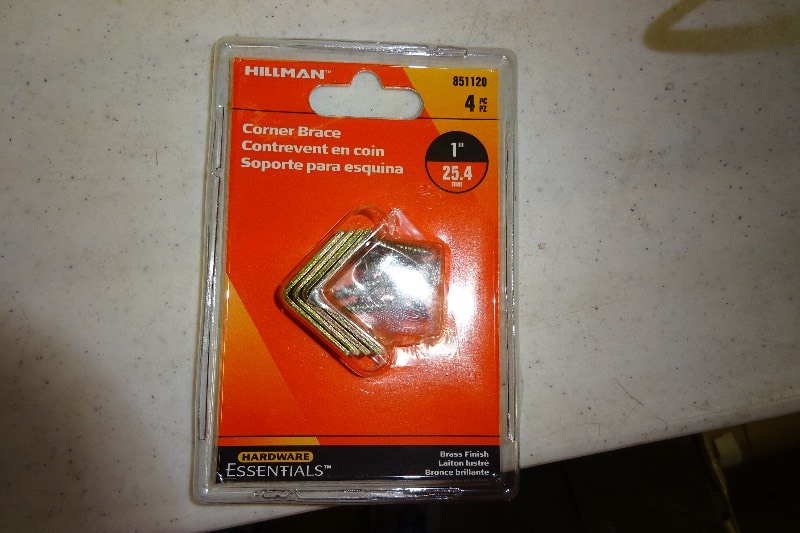 lot 12 image: Approx. 16 packages Hillman 1