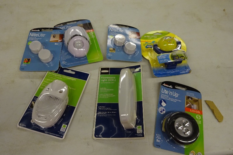 lot 61 image: Variety of night lights