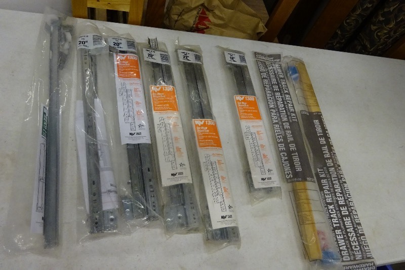 lot 62 image: Drawer Slides