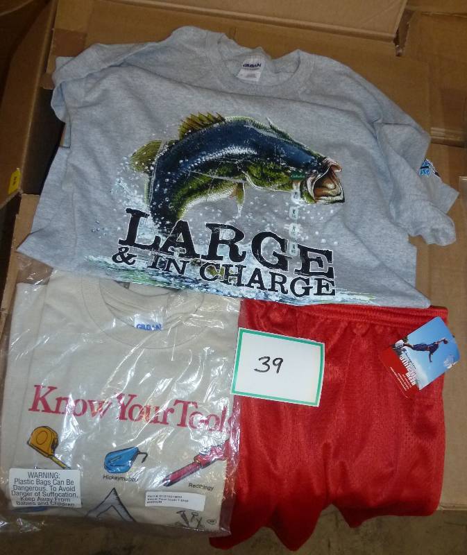 2 Medium tshirts and size small sho...