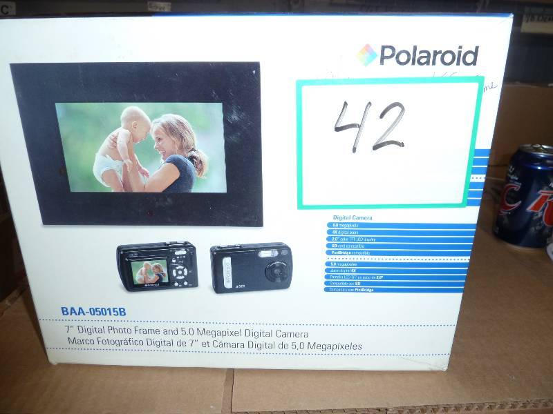 7 digital photo frame and 5 megapi...