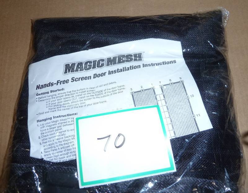 Magic mesh screen door - magnetic ...
