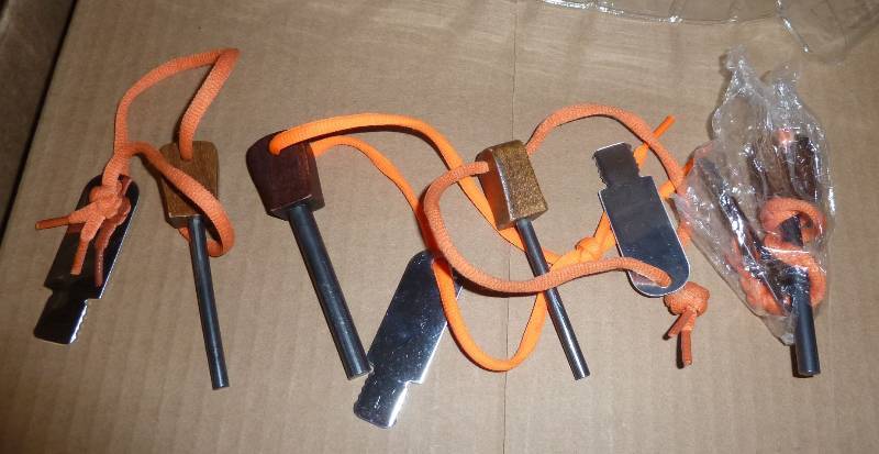 4 magnesium fire starters...