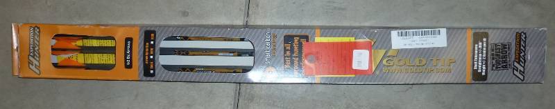 6 GoldTip Expedition hunter arrows ...