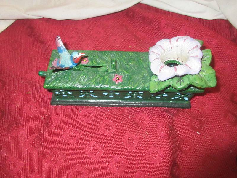 VINTAGE HUMMING BIRD CAST IRON COIN BANK
