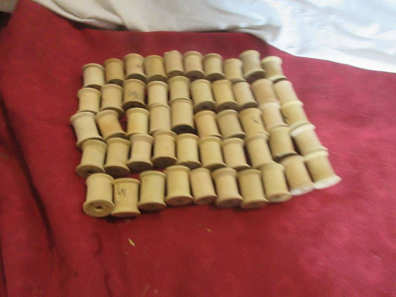 50 SMALL WOODEN SPOOLS