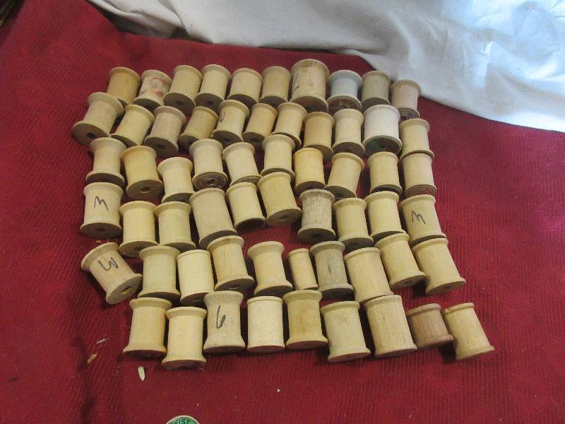 49 SMALL WOOD SPOOLS