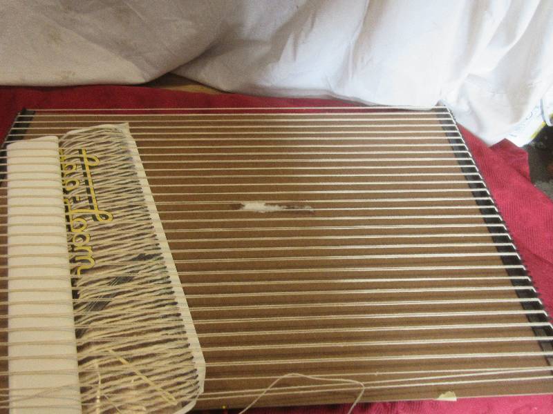 LAP LOOM