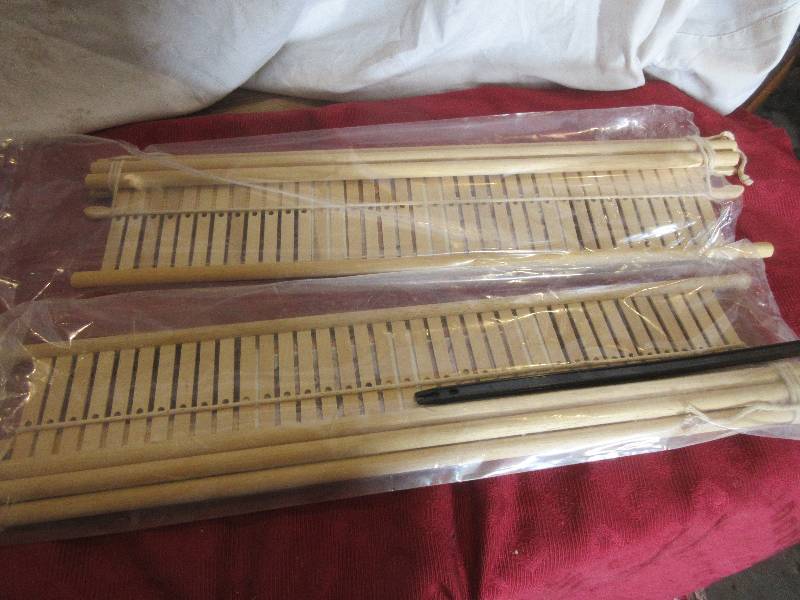 NELSON WAIST LOOMS