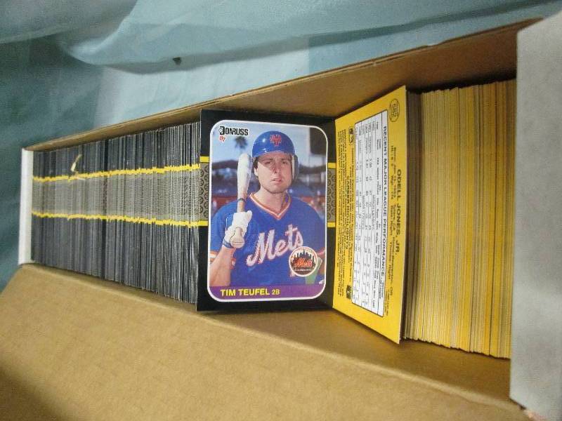 DonRuss Baseball 1987 # 1-# 660 , a...