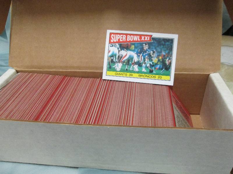 Topps Football 1987 #1-#396, appear...