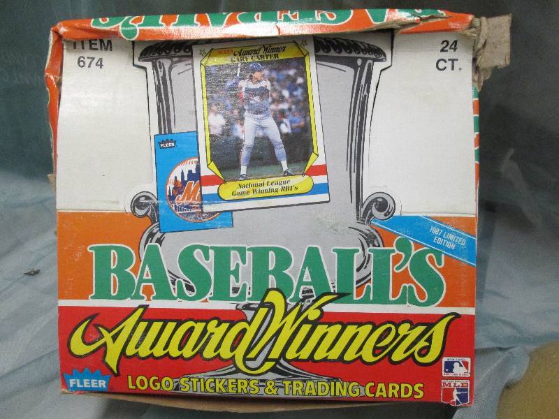 Fleer Baseball Award Winners Logo &...
