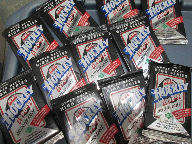 Upper Deck High Series NHL Hockey 1...