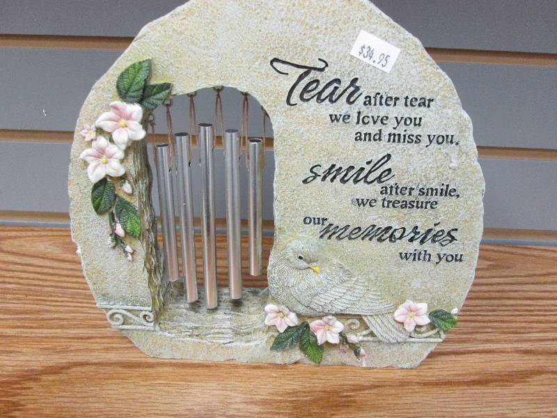 Beautiful memorial small wind chime...