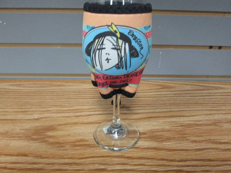 Wine glass with funny coolie Retail...