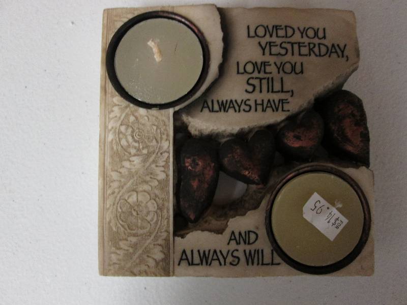 Love themed tealight holder Retail ...