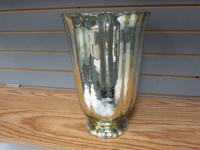 12 inch gold toned pillar candle ho...