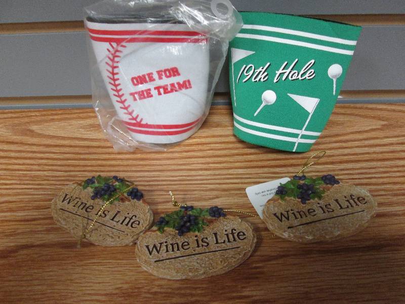 2 can coolers, 3 wine ornaments...