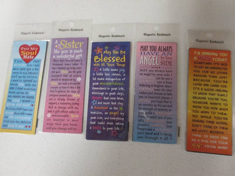 Lot of 5 magnetic assorted styles i...