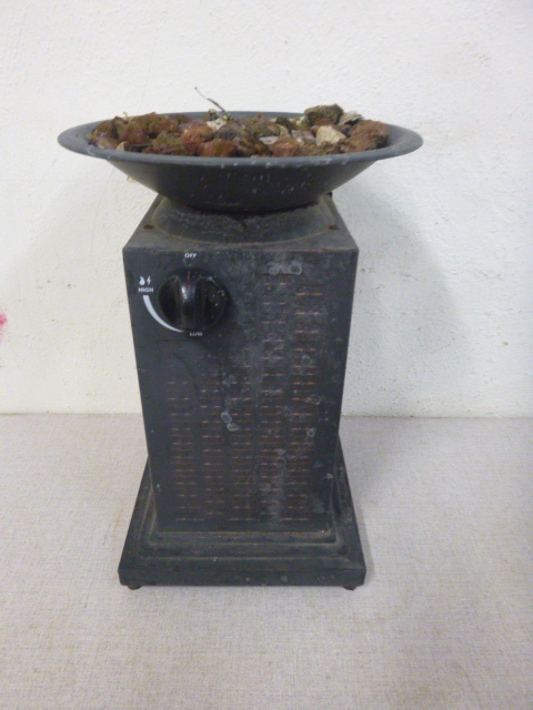 lot 71 image: Small Propane Patio HeaterFire Pit
