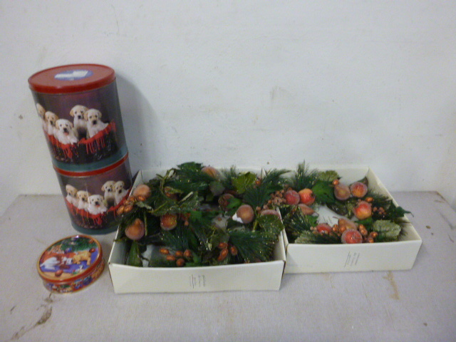 lot 177 image: 2 Wreaths and 3 Tins