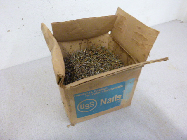 lot 201 image: Box of 6 Penny Nails