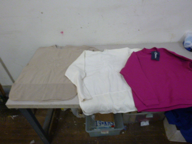 lot 245 image: 3 Womens Sweatshirts