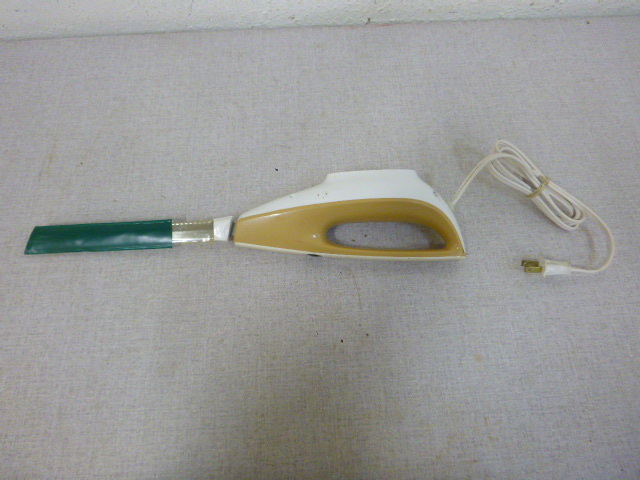lot 269 image: Hamilton Beach Electric Knife