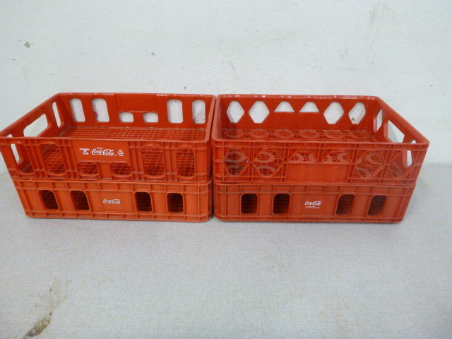 lot 331 image: 4 Coca Cola Plastic Crates