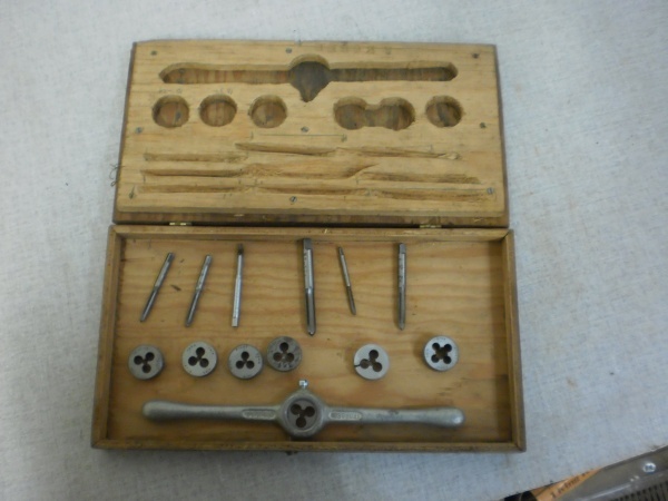 lot 53 image: Miscellaneous Tap and Dies
