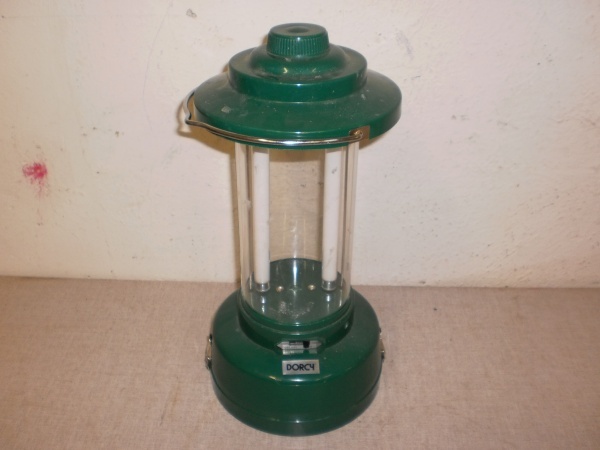 lot 48 image: Dorcy Fluorescent Camp Lantern