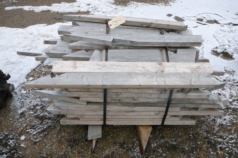 lot 9 image: Bundle  2 x 4