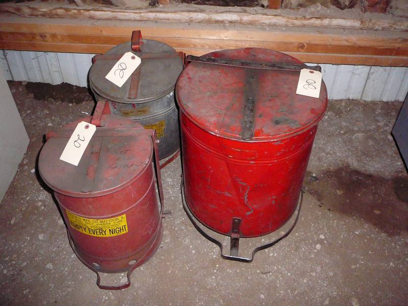 lot 20 image: Oily Waste Cans 3 count