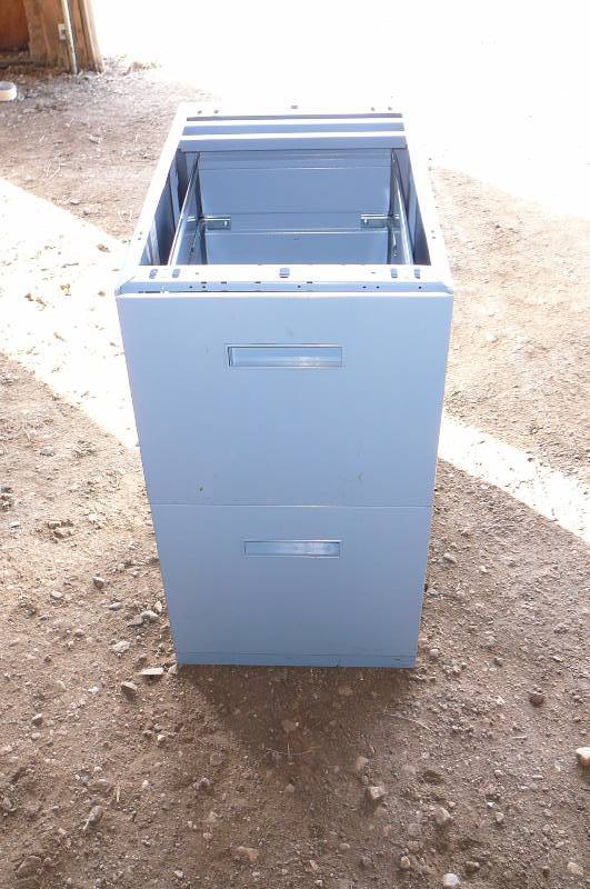 lot 183 image: 2 Drawer File