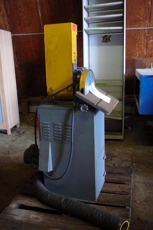 lot 203 image: Disk Sander - Belt Sander (Kalamazoo) 1 phase - 230 volts