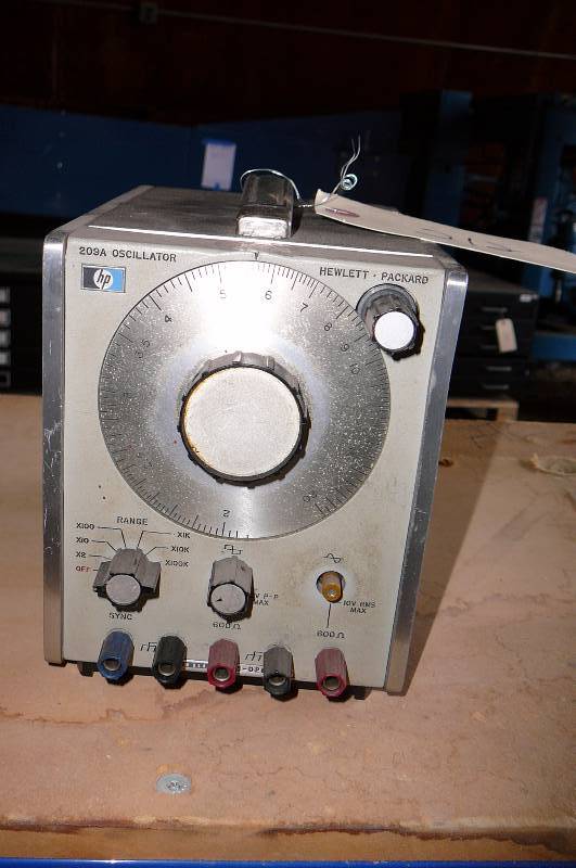 lot 212 image: Hewett Packard 209A Oscillator 10 count