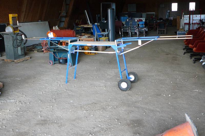 lot 165 image: Fold up work stand Trojan ms-2000