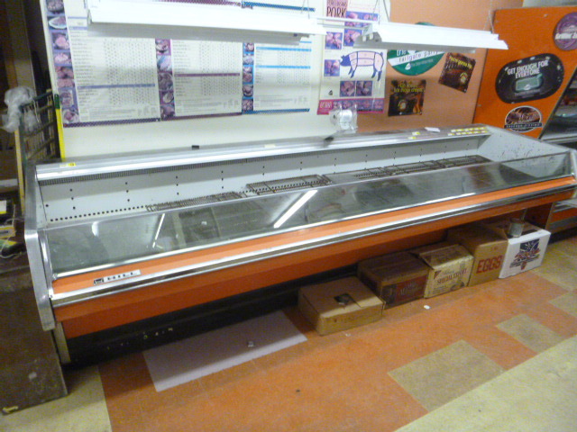 lot 35 image: Hill Open Case Refrigerator