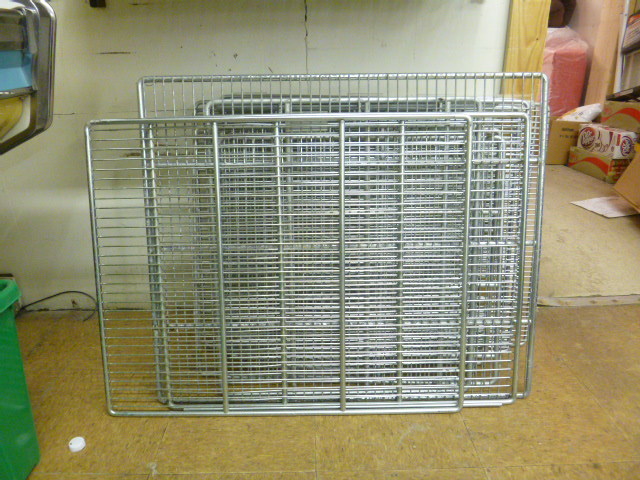 lot 63 image: Miscellaneous Racks
