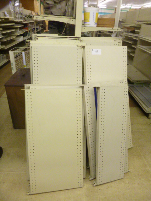 lot 68 image: Miscellaneous Lozier Shelving