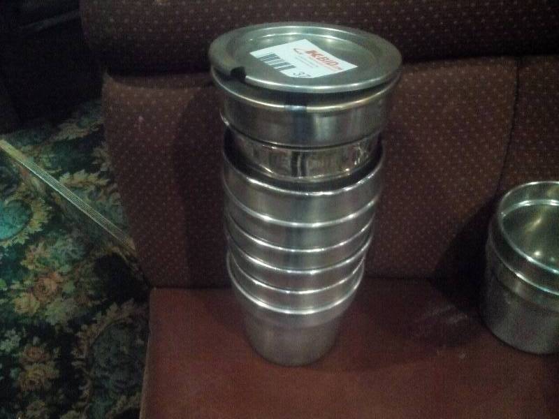 lot 37 image: Steam Table Containers
