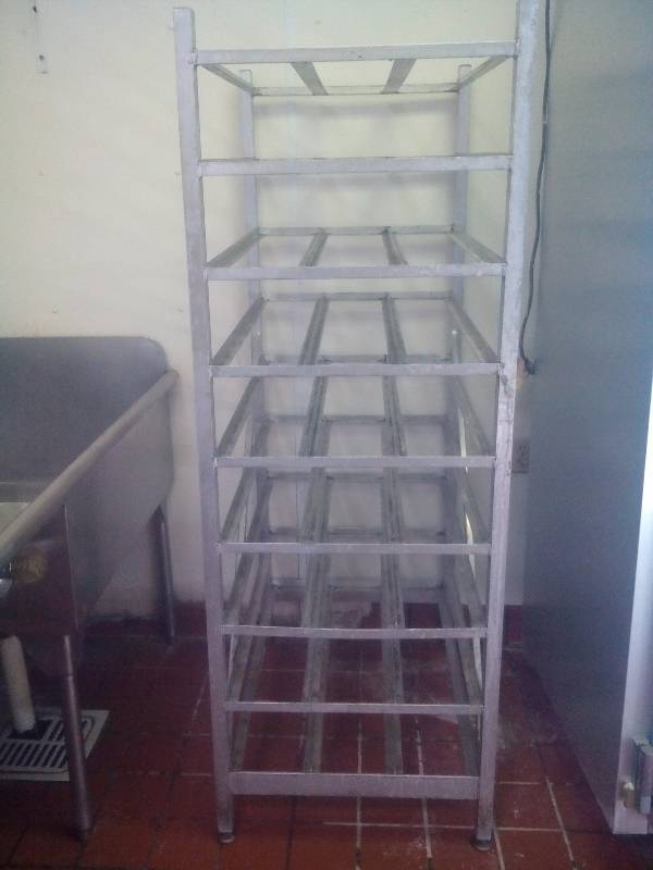 lot 17 image: Industrial Canned Goods rack