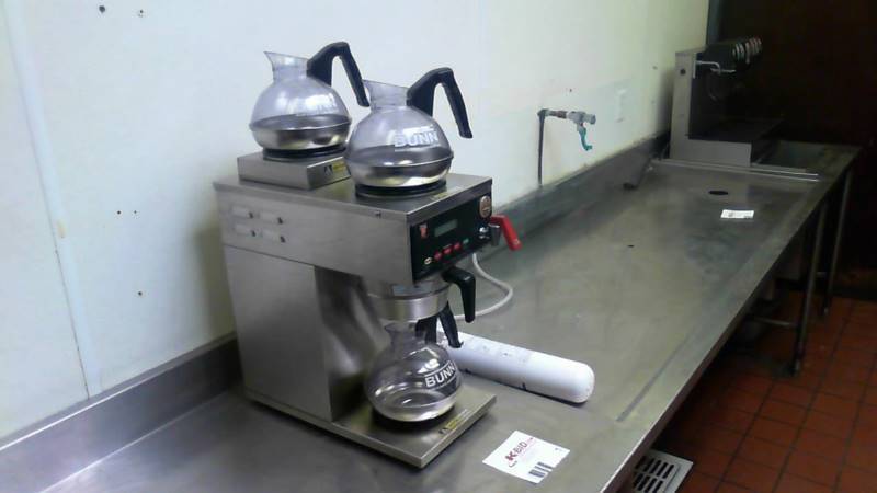 lot 1 image: Douwe Egberts 3-pot coffee brewer